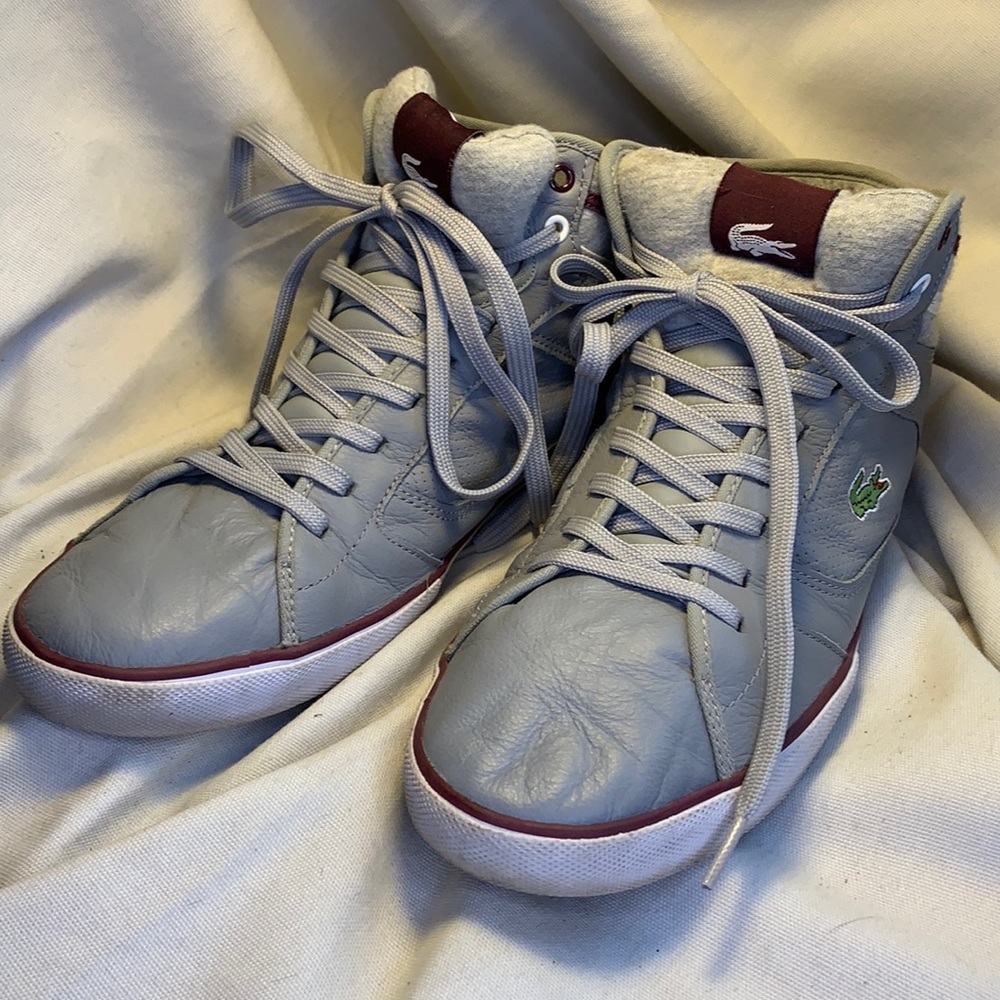 Lacoste high lace up sneaker hardly worn